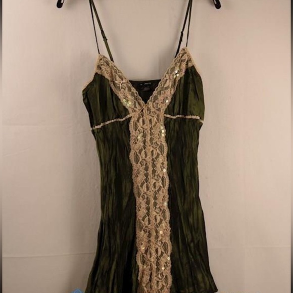 FANG Tops - Vintage Fang Brand Olive Silnky Lace Beaded Camisole Size XL